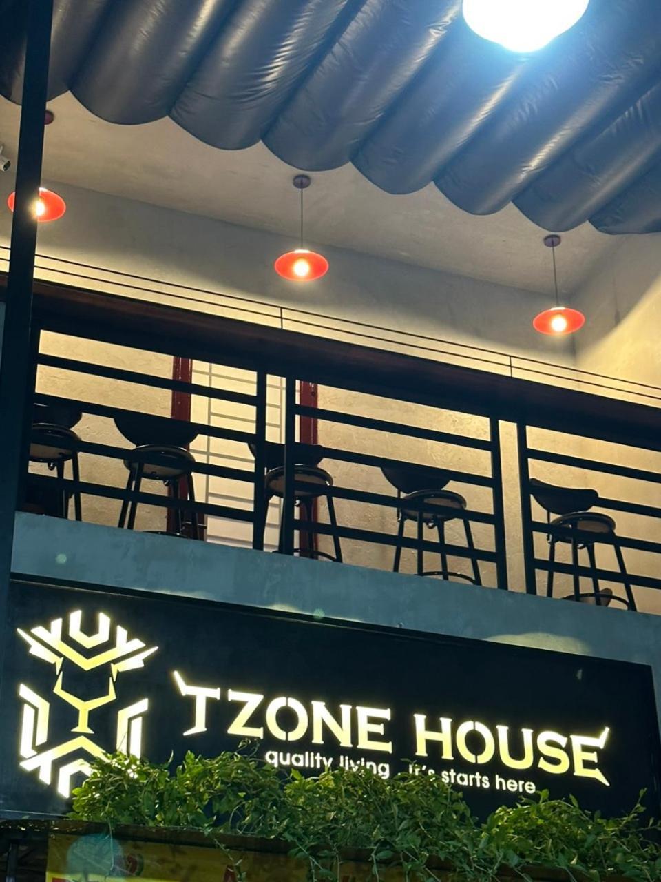 T Zone Hostel - Quiet Place, Near China Town,Ho Thi Ky Street Food,Cafe,Beer Cidade de Ho Chi Minh Exterior foto
